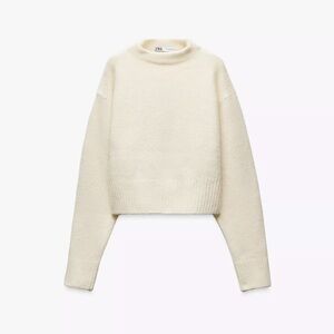 Zara Women's Soft Cream Crew Neck Sweater